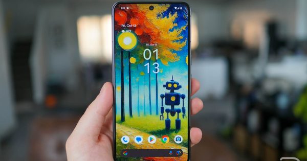 Pixel 8 Pro Display Currently Ranks Highest of All Phones