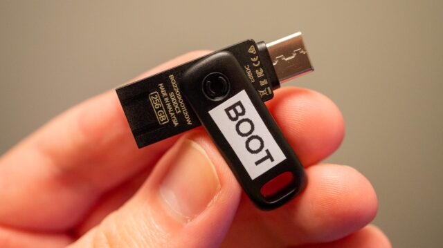 I Made the Ultimate USB Boot Drive: Here’s How